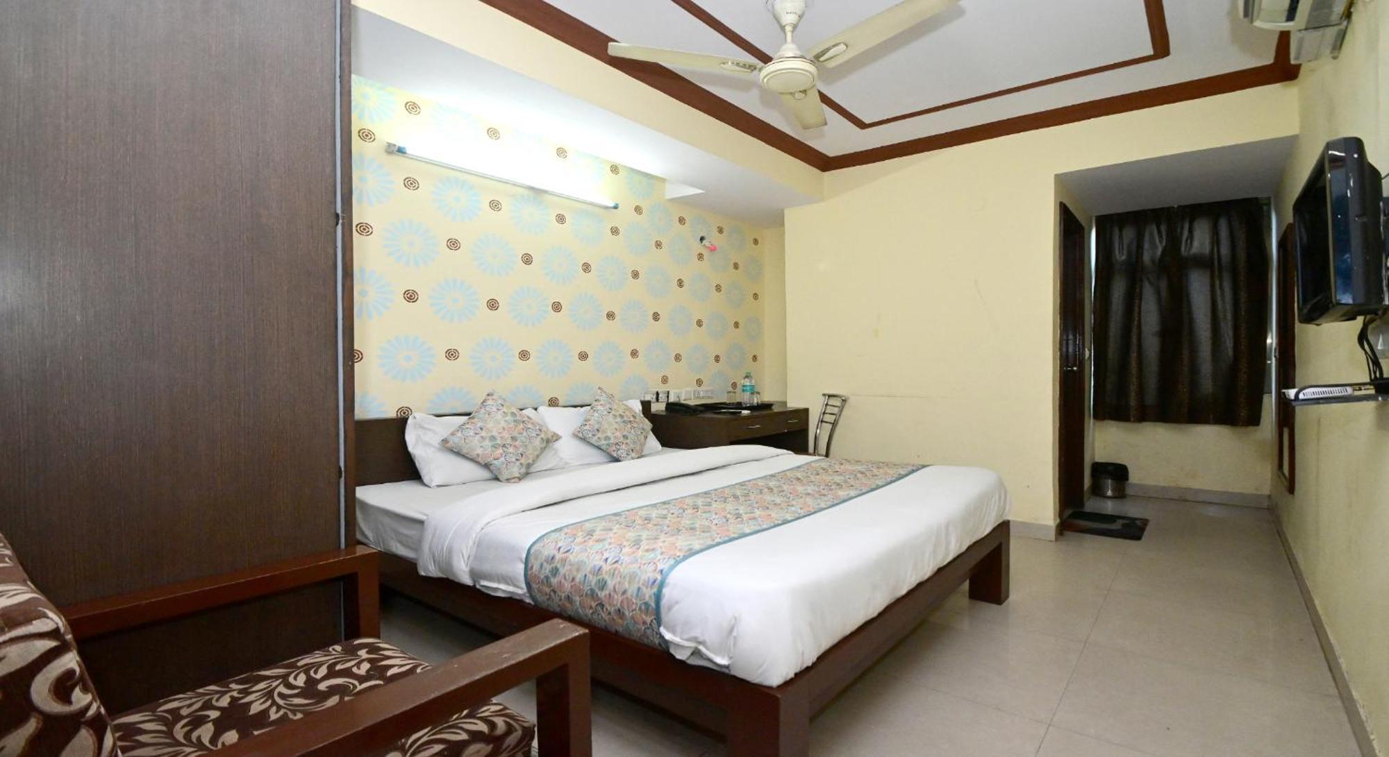 Hotel Laxmi Villa Palace-Near Jaipur Railway Station Εξωτερικό φωτογραφία