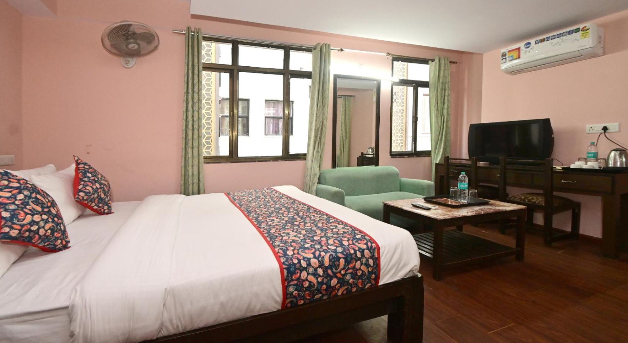 Hotel Laxmi Villa Palace-Near Jaipur Railway Station Εξωτερικό φωτογραφία