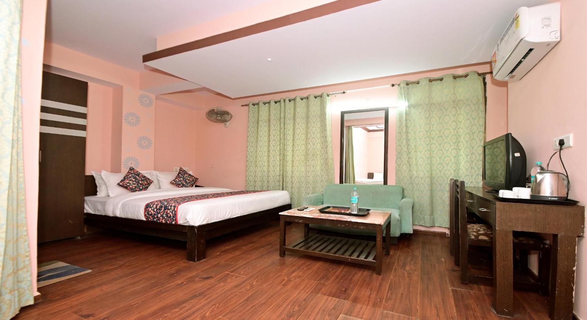 Hotel Laxmi Villa Palace-Near Jaipur Railway Station Εξωτερικό φωτογραφία