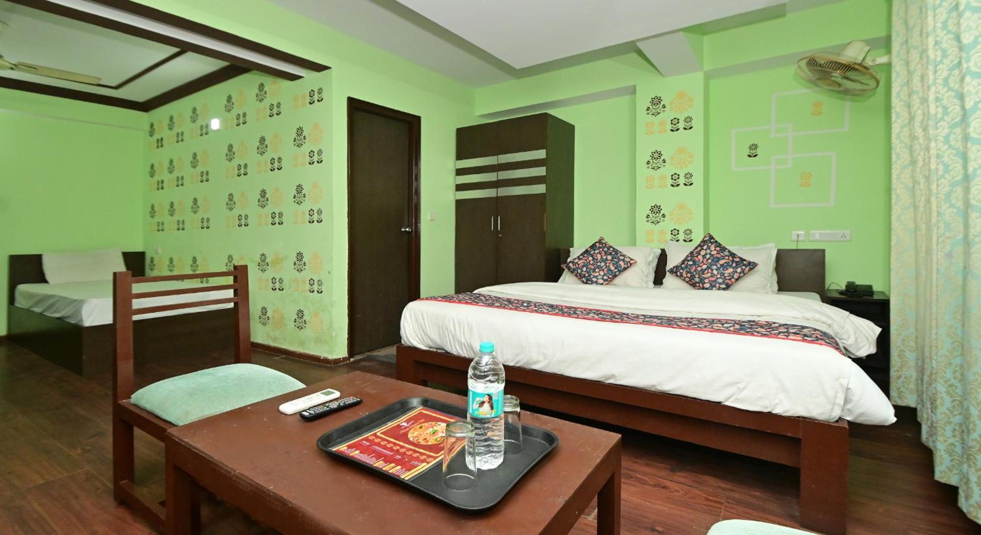 Hotel Laxmi Villa Palace-Near Jaipur Railway Station Εξωτερικό φωτογραφία