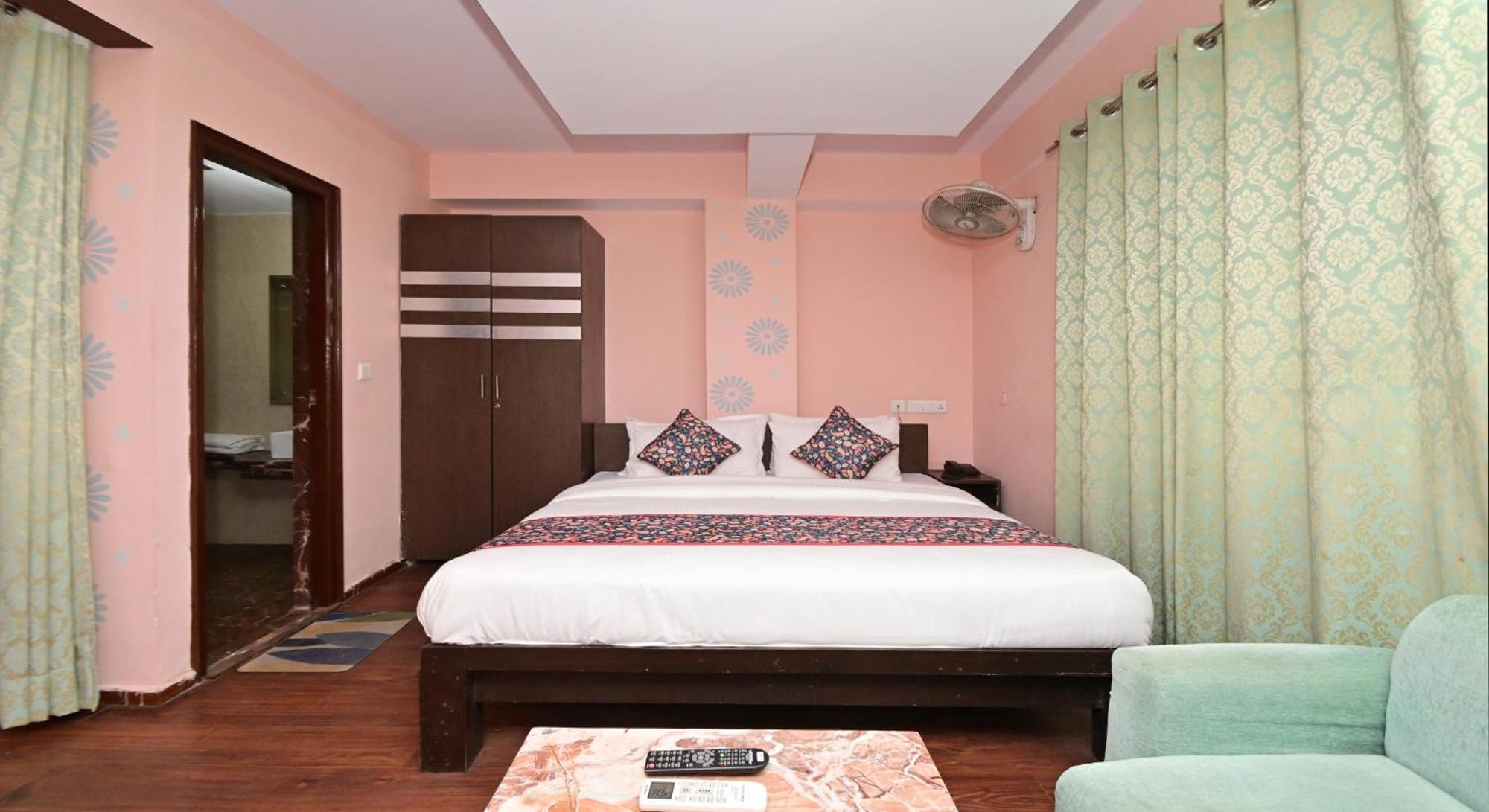 Hotel Laxmi Villa Palace-Near Jaipur Railway Station Εξωτερικό φωτογραφία